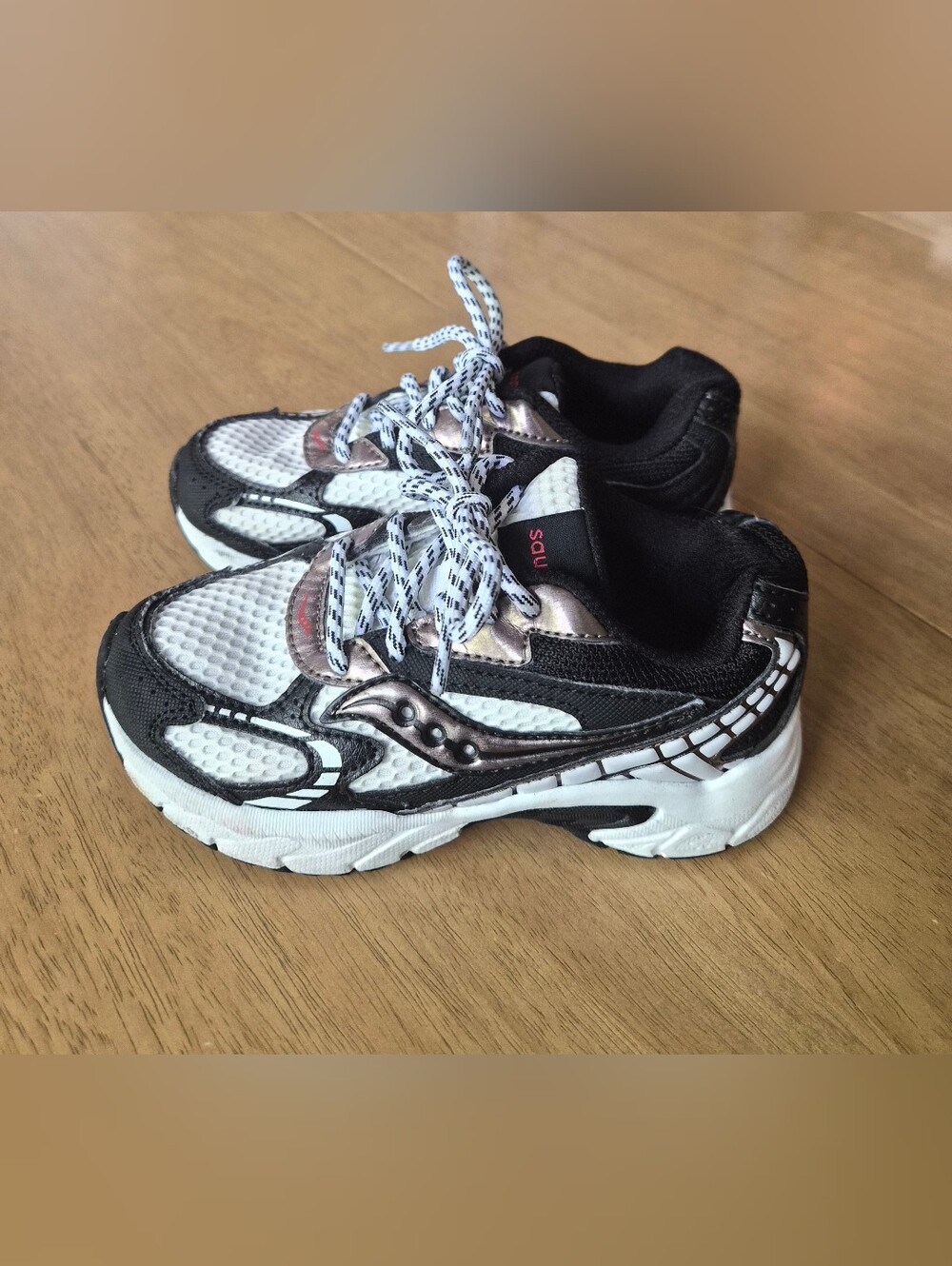 Saucony Volt 1000 Sneakers